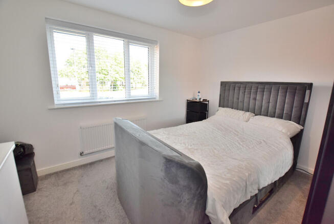 2 bed Semi-Detached for sale Image 6