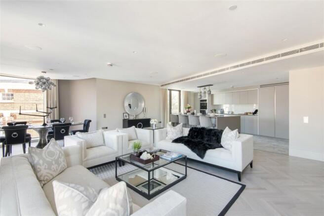 Open-Plan Reception