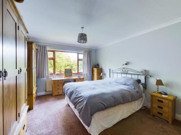 Bedroom1.jpg
