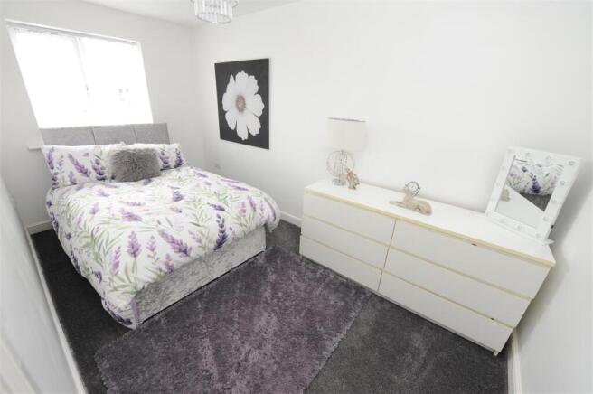 3 bed Semi-Detached for sale Image 11