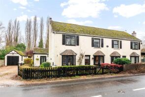 1, Queens Cottages, Lower Icknield Way, Princes Risborough HP27 9QE