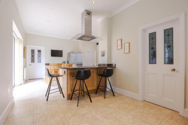 Kitchen diner