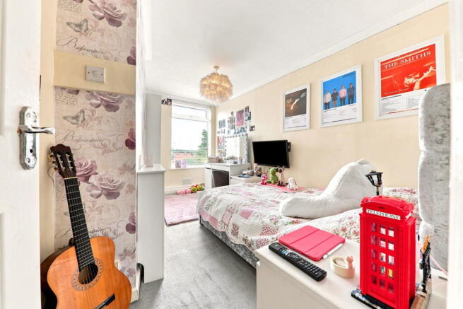 4 bed Terraced for sale Image 10