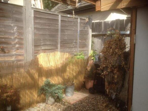 ash-grove-nw2-3ll-983211