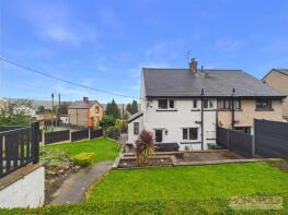 23, Woodland Grove, Froncysyllte, Llangollen LL20 7RL