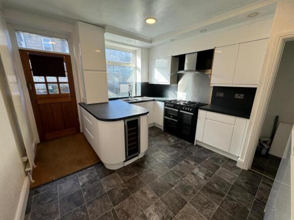 kitchen 6.jpg
