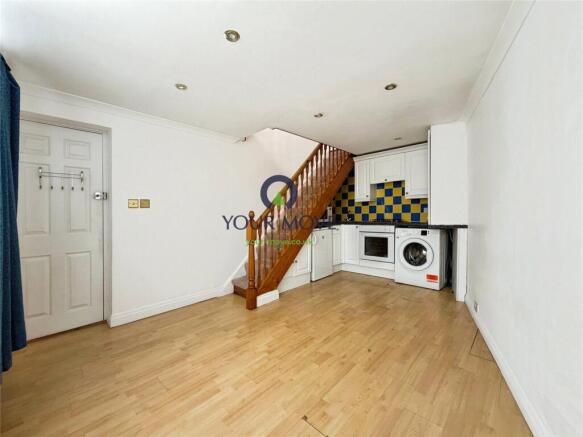 Living Room/Kitchen