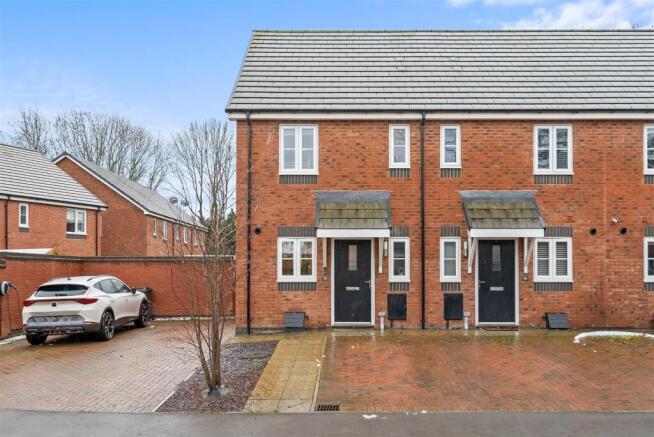 38 Poplar Gardens-23