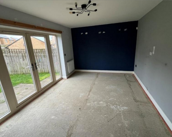 4 bed Detached for sale Image 7