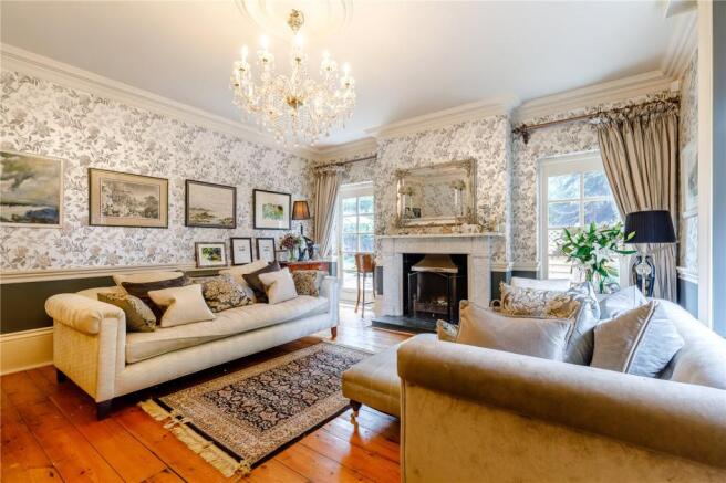 Dearwing Room