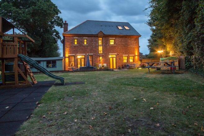 Twilight Rear Garden