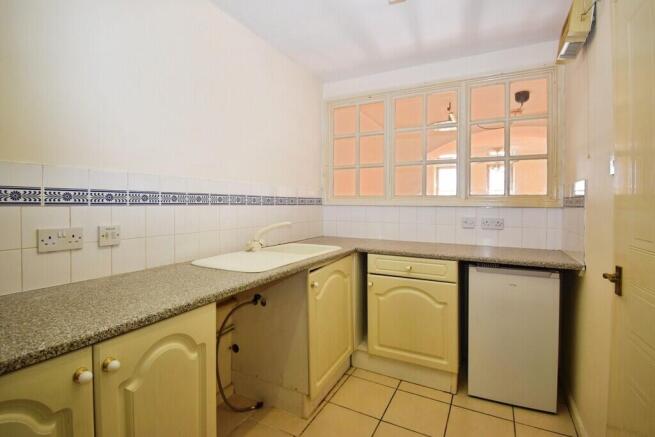 4 Abermarle, kitc...
