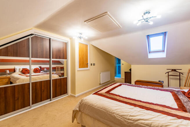 Bedroom 4 b