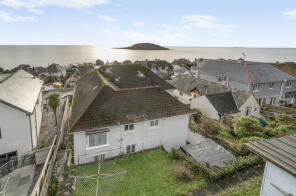 Flat 8, Stonerock Flats, Portuan Road, West Looe PL13 2DW