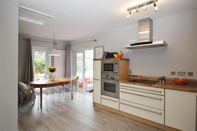 Dining kitchen