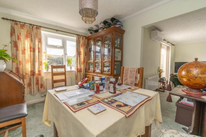 Gwyn Crescent, Fakenham, NR21 photo 4