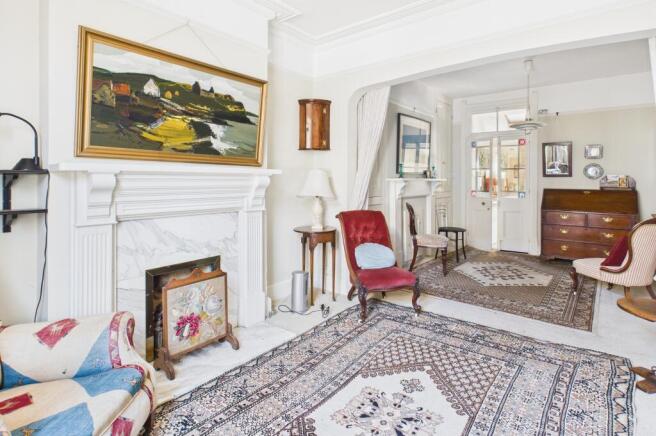 CAM02545G0-PR0527-STILL006