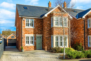 106, Salisbury Road, Leigh-on-sea SS9 2JN