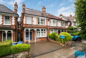 45, Fernleigh Road, London N21 3AN