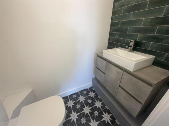 En-Suite Cloakroom