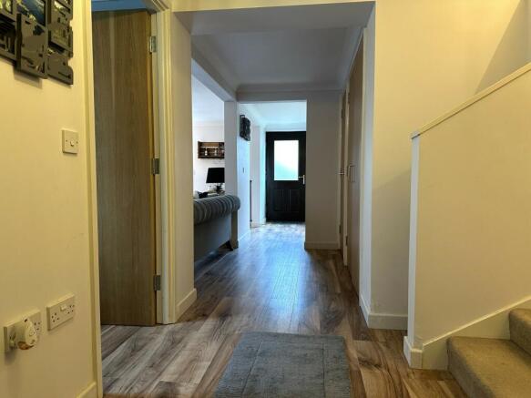 Hallway.JPG