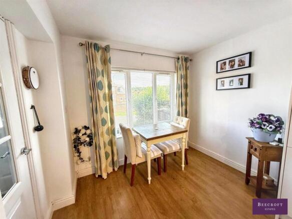 3 bed Detached for sale Image 10