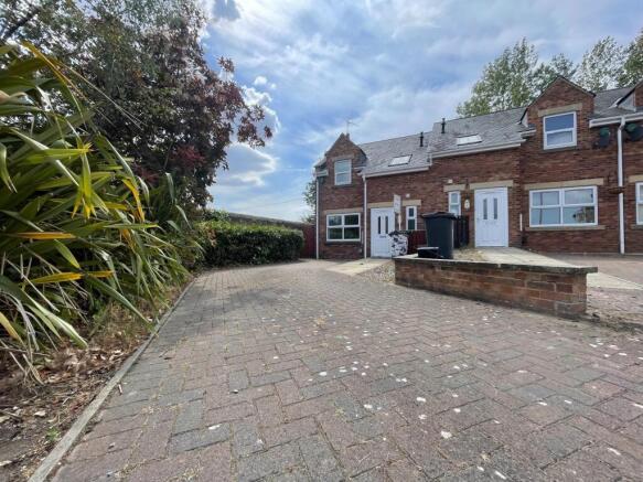 Photograph 1