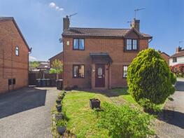 12, Runcie Close, Nottingham NG12 3TG