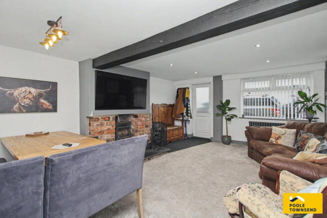Warwick Street, Barrow-in-furness, LA14 5HT photo 4