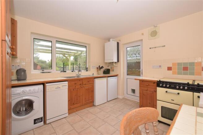 Kitchen/ Breakfast Room
