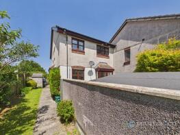 34, Chyvelah Ope, Gloweth, Truro TR1 3YA