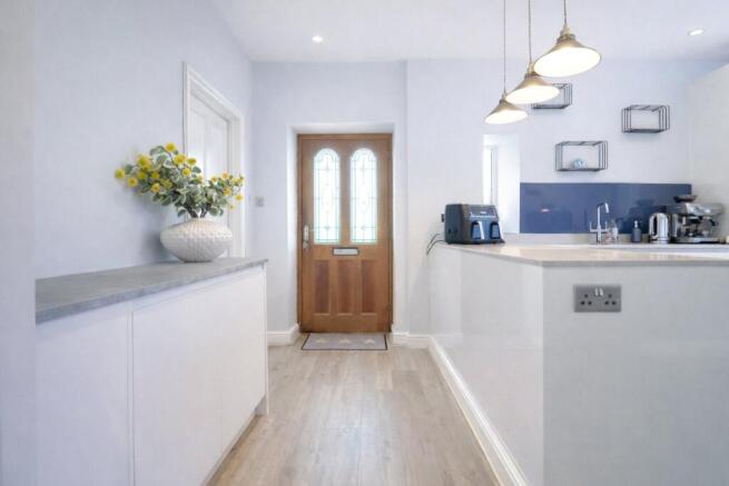 Fordlands Crescent, Bideford, Devon, EX39 photo 4
