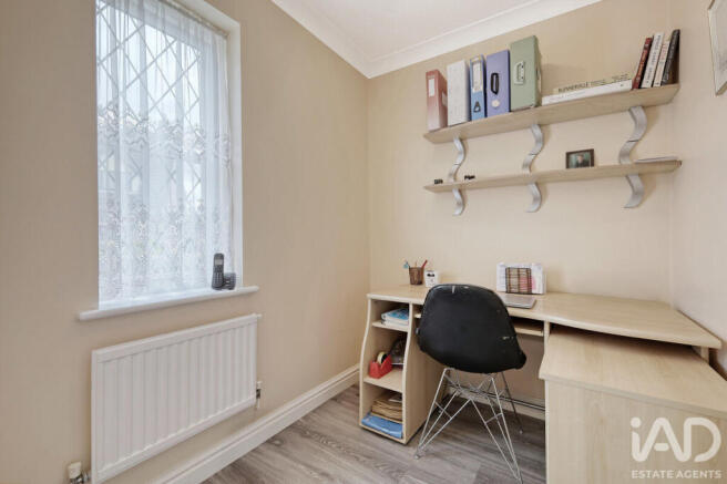 Photo 6