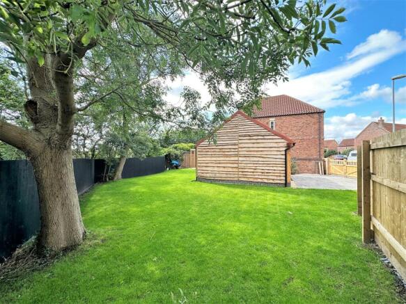 Extensive Corner Plot 592