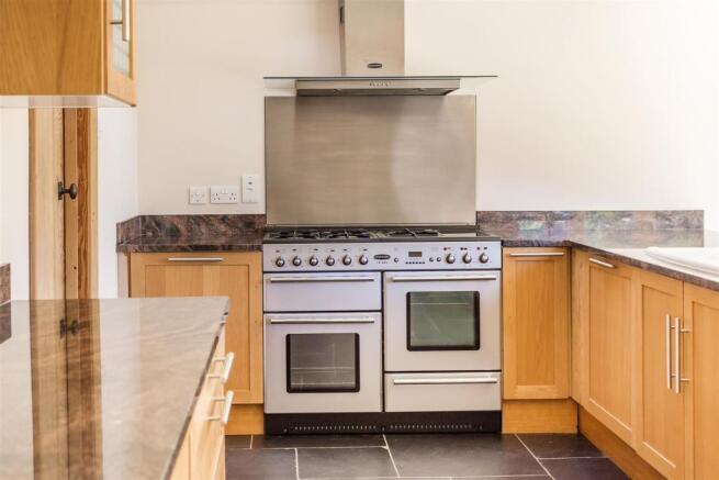 house. estate agency Abinger Hammer