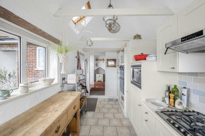 Fitted Kitchen