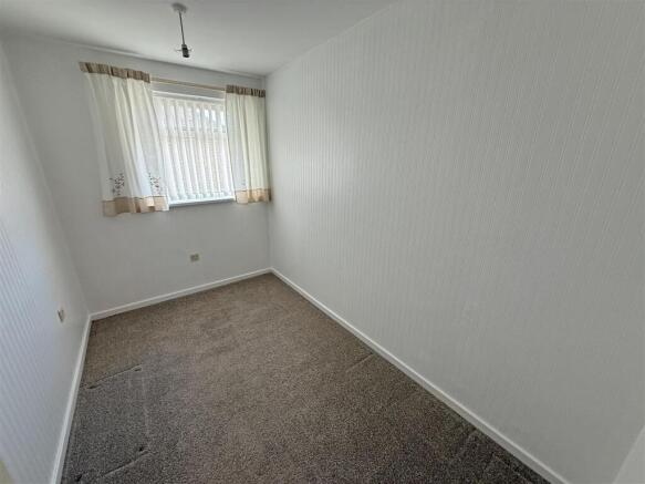 Bedroom 3.jpg
