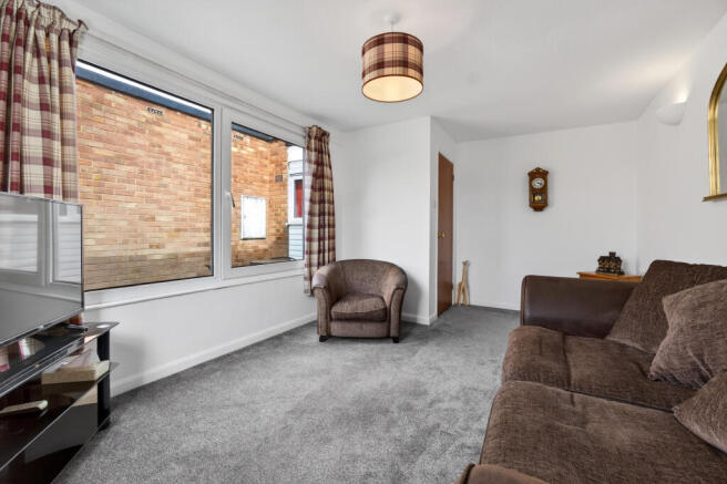 Living Room (3)