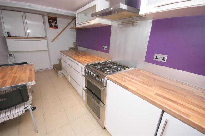 Kitchen.JPG