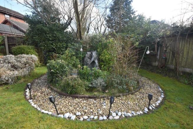 CENTRAL WATER FEATURE