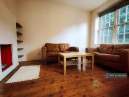 1, Isabella House, Othello Close, London SE11 4RT