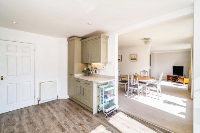 Kitchen/diner/lounge