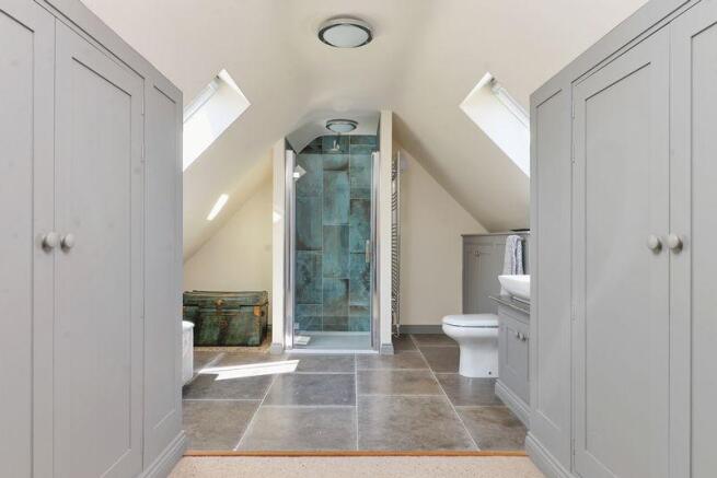 Master Ensuite...