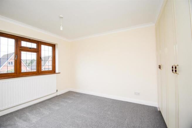 7 Reynolds Close - Bedroom 2.jpg