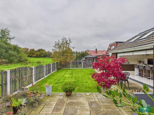 Brellafield Drive, Brellafield Drive, Shaw, Oldham, Greater Manchester, OL2 photo 4