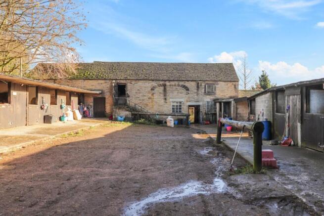 3 bed Equestrian Facility for sale Image 5