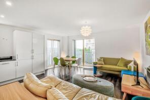 30, Clock View Crescent, London N7 9GP