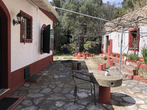 Rear courtyard