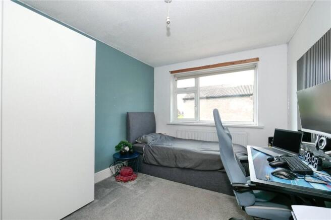 4 bed Semi-Detached for sale Image 11