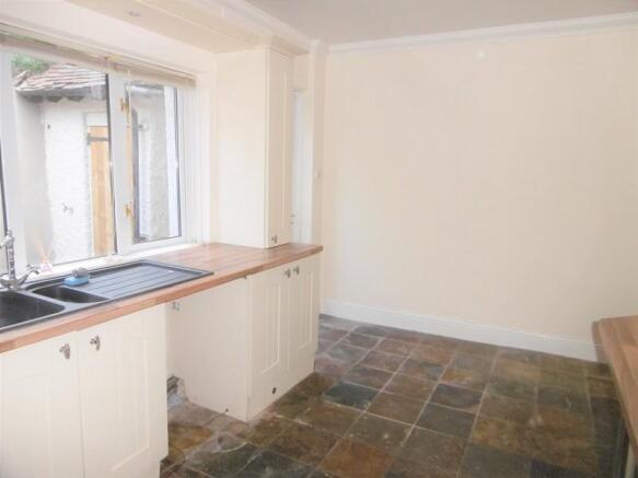 Kitchen / Breakfast Room